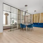 Sea Symphony Luxury Πανδοχείο *