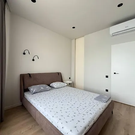 Sea Symphony Luxury Inn *