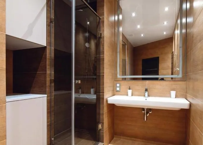 Sea Symphony Luxury Inn