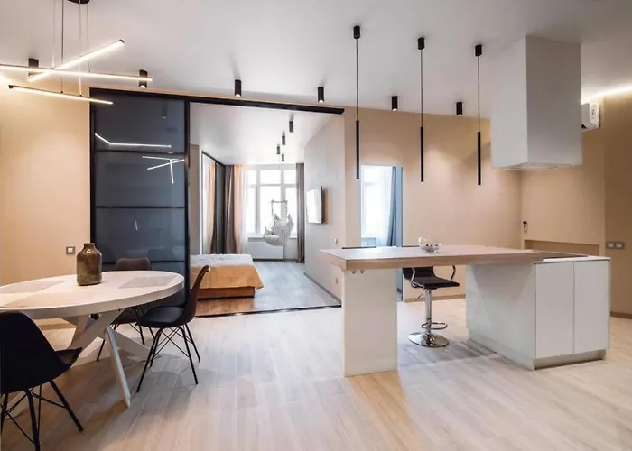 אורחן Sea Symphony Luxury אודסה