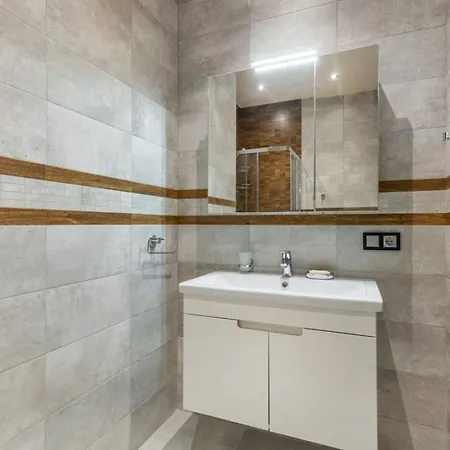 Inn Sea Symphony Luxury *